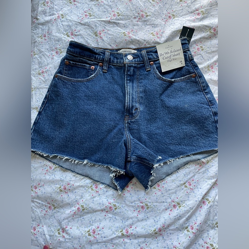 NWT Abercrombie Curve Love Shorts